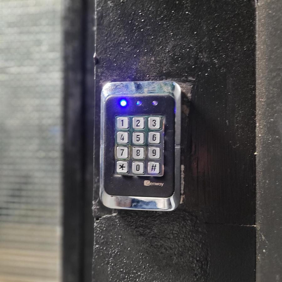 בוקרשט Anastasia Balcescu Apart 4 Self Check In Code From 2Pm Kitchen And Bedroom מראה חיצוני תמונה